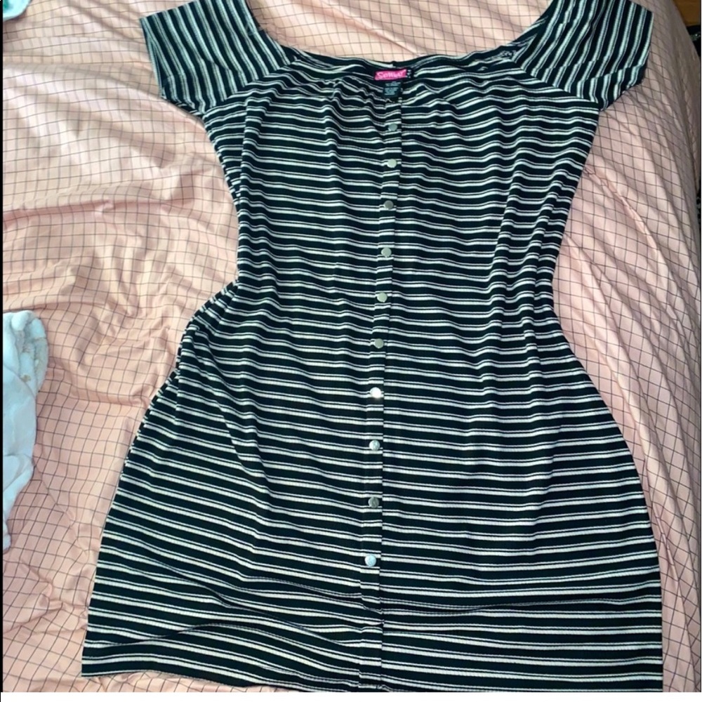 Mini Dress with middle buttons